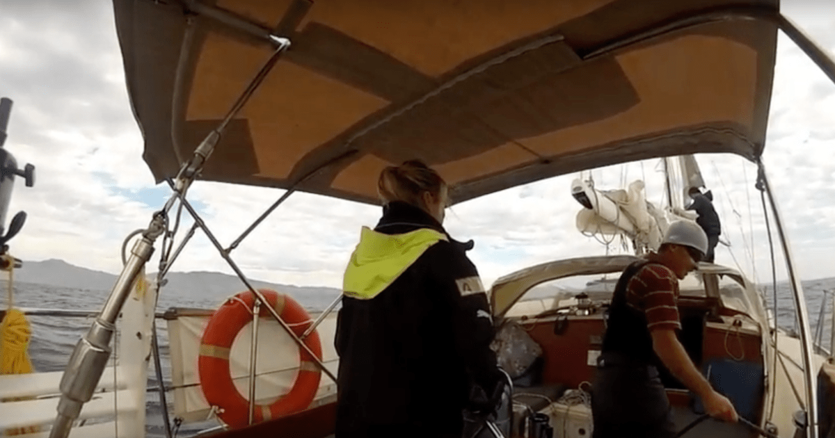 DON’T TRY THIS with your Spinnaker&nbsp;pole!